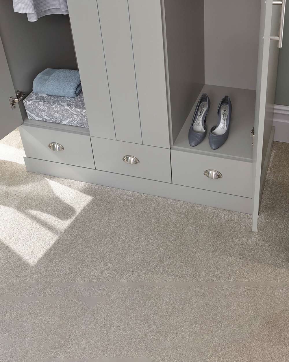 Kendal 3 Door Wardrobe With 3 Drawers, Grey - Image 6