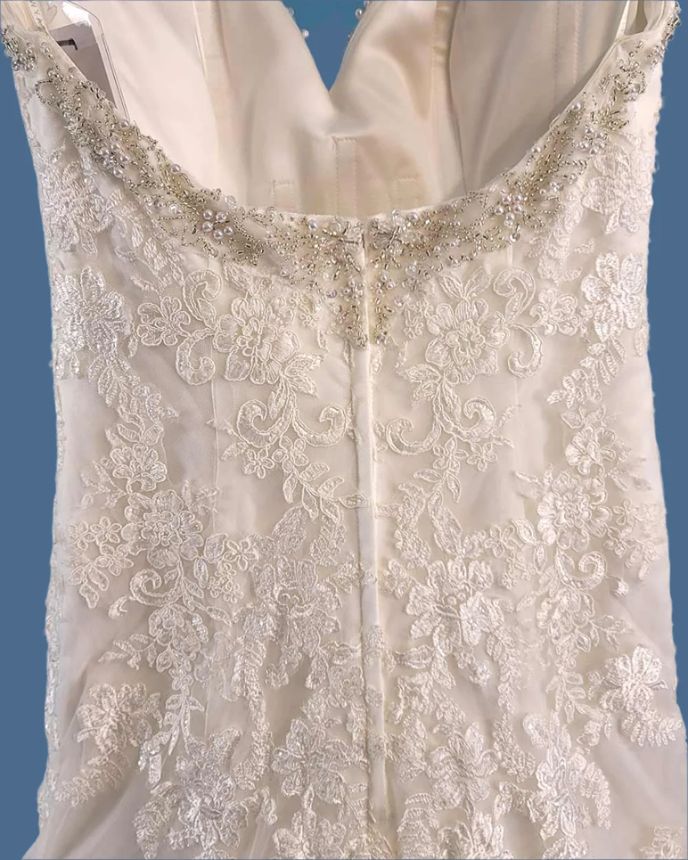 Amanda Wyatt Ivory Strapless Wedding Dress Size 10 - Image 10