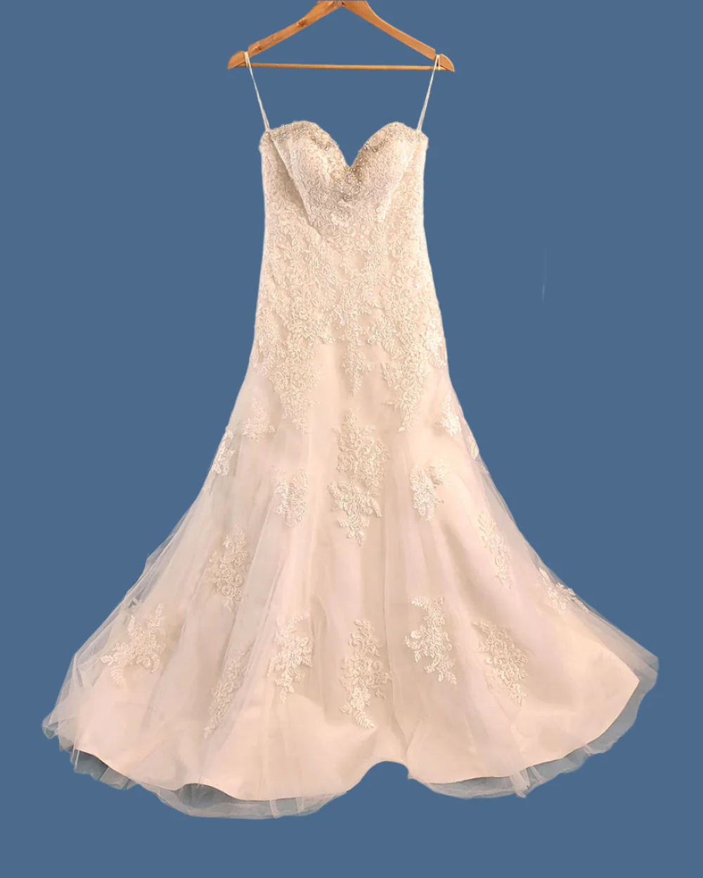 Amanda Wyatt Ivory Strapless Wedding Dress Size 10 - Image 2