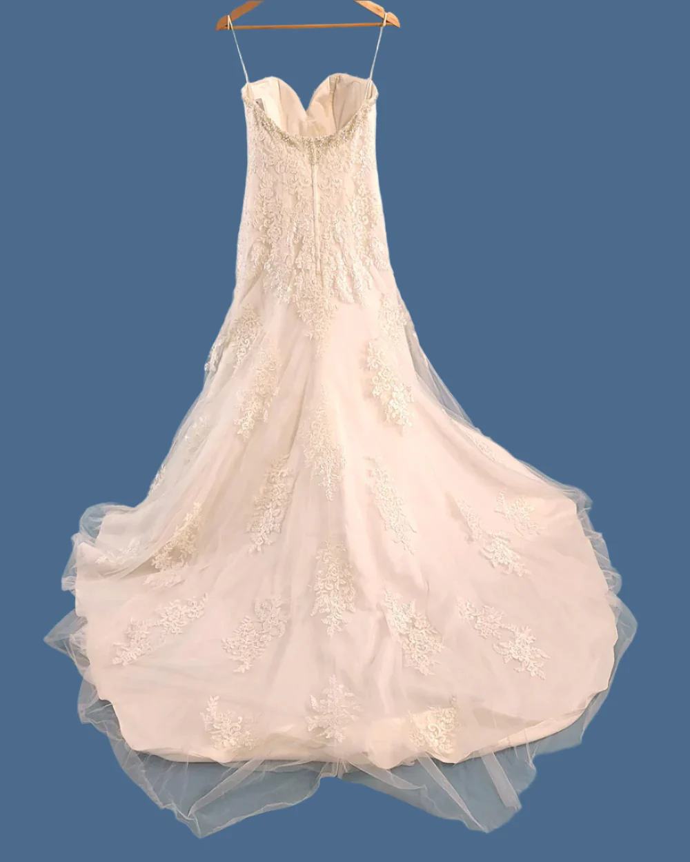 Amanda Wyatt Ivory Strapless Wedding Dress Size 10 - Image 9