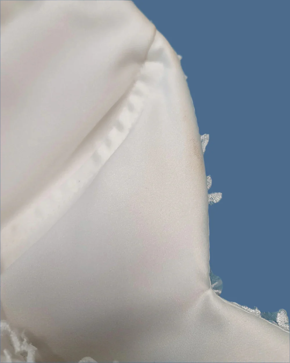 Charlotte Balbier White Fitted Fish Tail Illusion Wedding Dress Size 6 - Image 12
