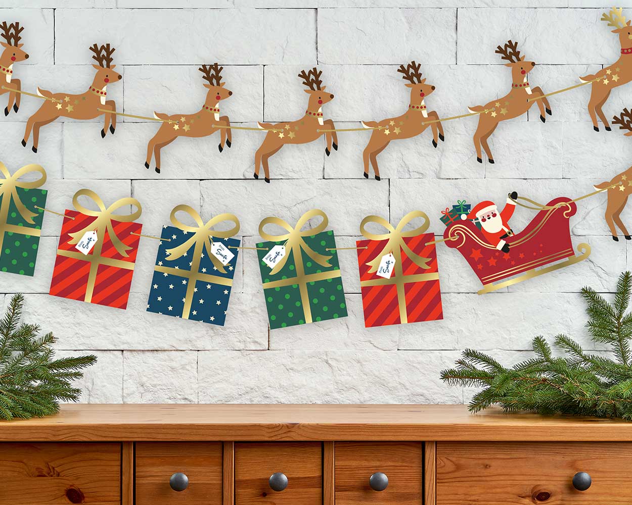 Christmas Bunting Santa Reindeer Presents - Image 2