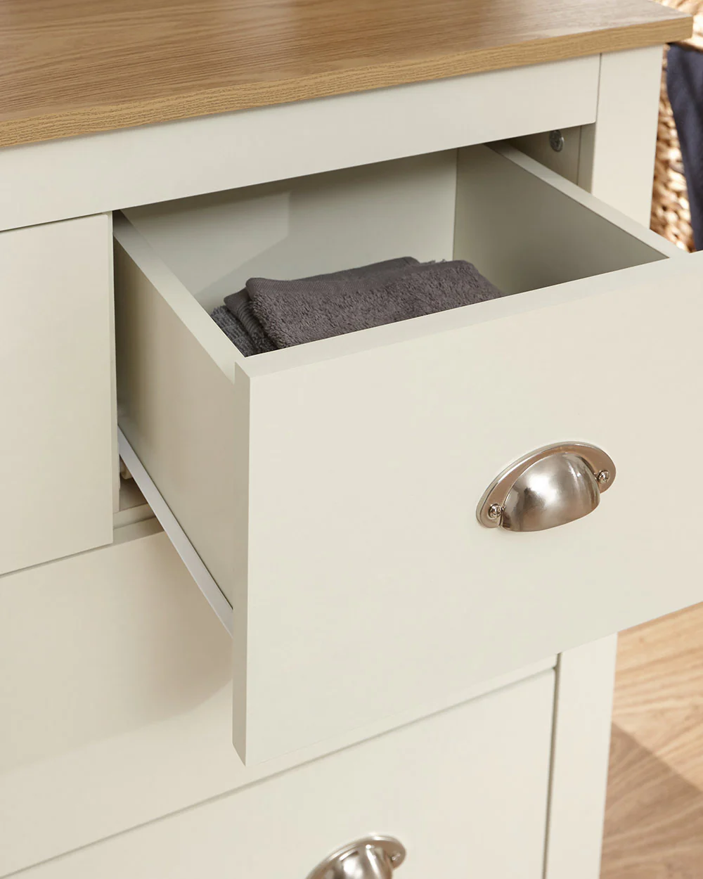 Lancaster 2 + 2 Drawer Chest Of Drawers Cream - Image 4
