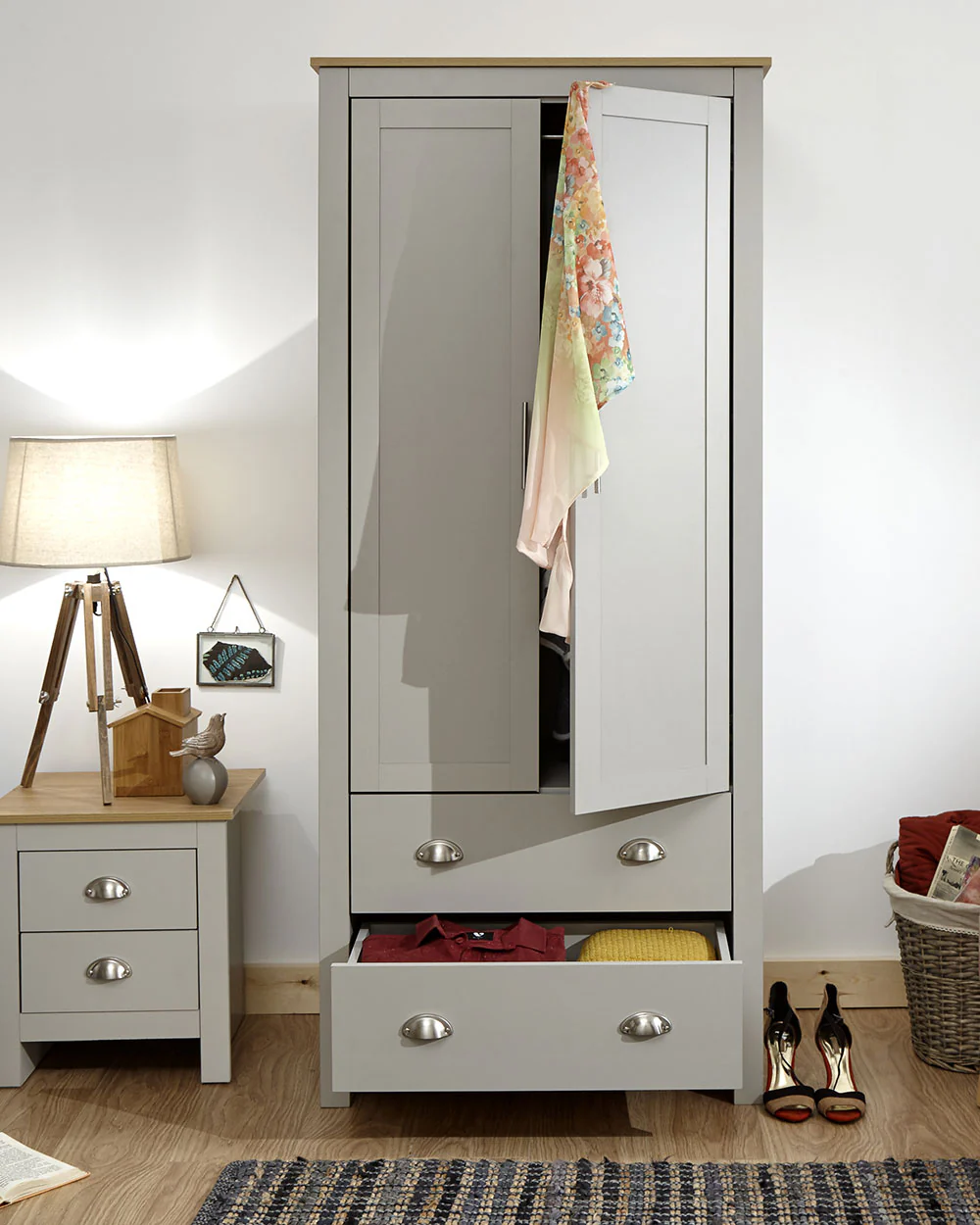 Lancaster 2 Door 2 Drawer Wardrobe Grey - Image 3