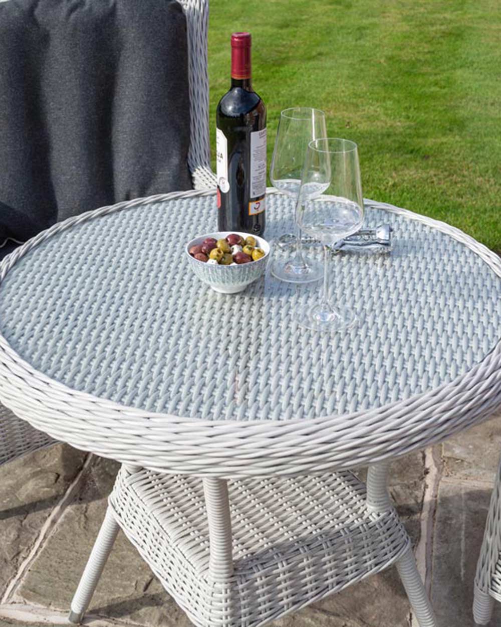 Rattan Garden Bistro Set Rowlinson Prestbury Grey - Image 3