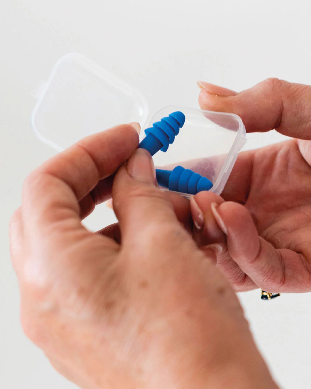 Silicone Ear plugs 2 Pairs With Case - Image 2
