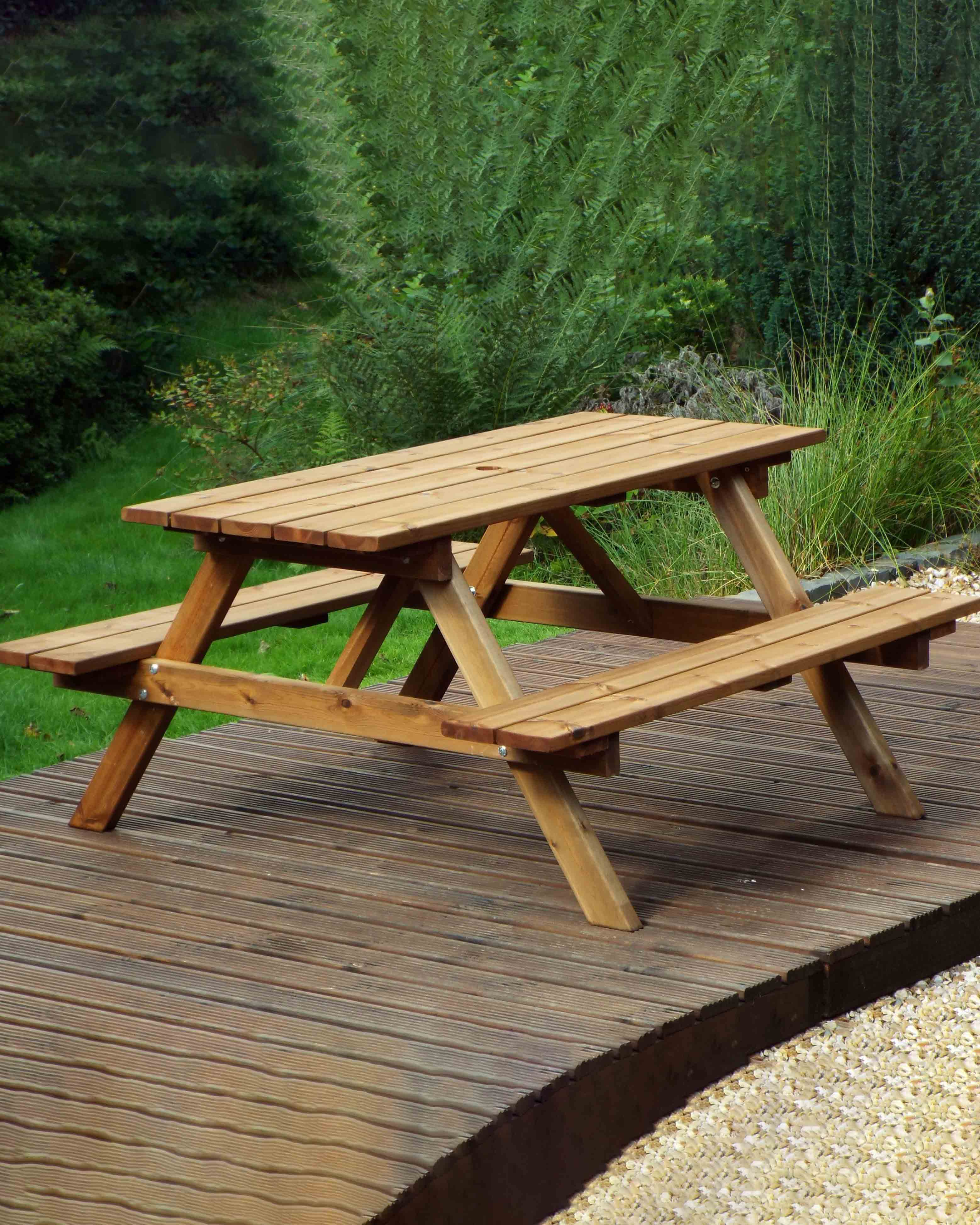 Charles Taylor Six Seater Solid Wood Picnic Table GS11