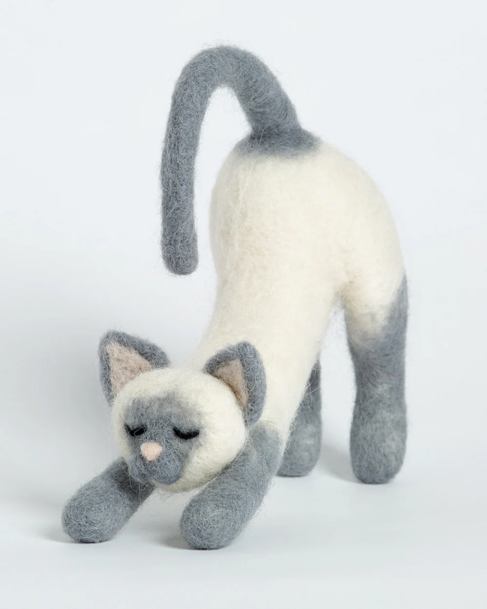 Stretching Cat Needle Felting Kit Adult Craft Kit 14+ - Image 4