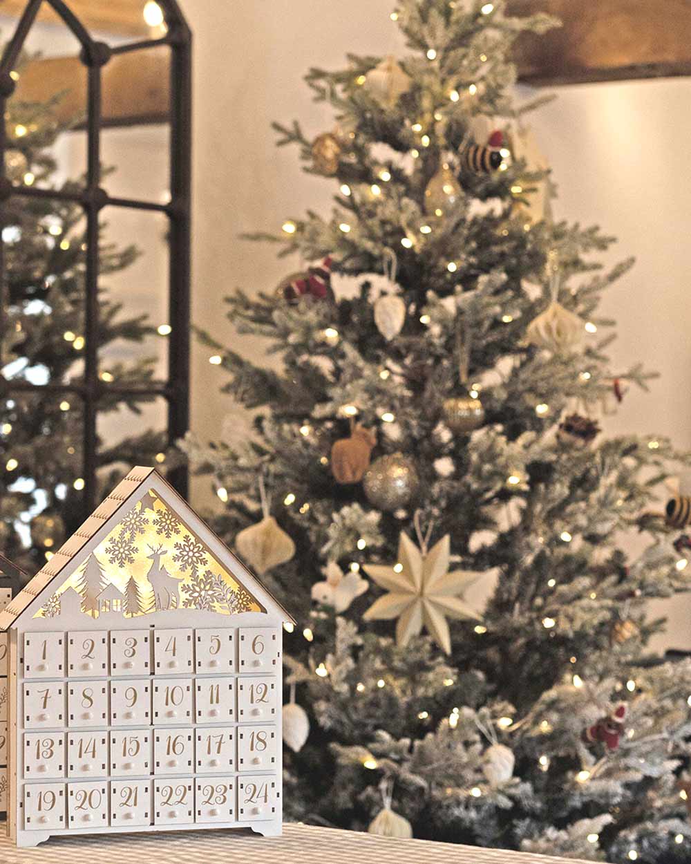 Wooden Advent Calendar LED Light Up Woodland Scene White - Image 3
